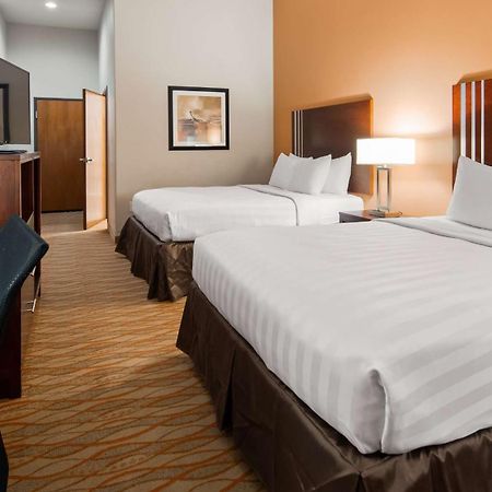 Best Western Plus Spring Inn & Suites Eksteriør bilde