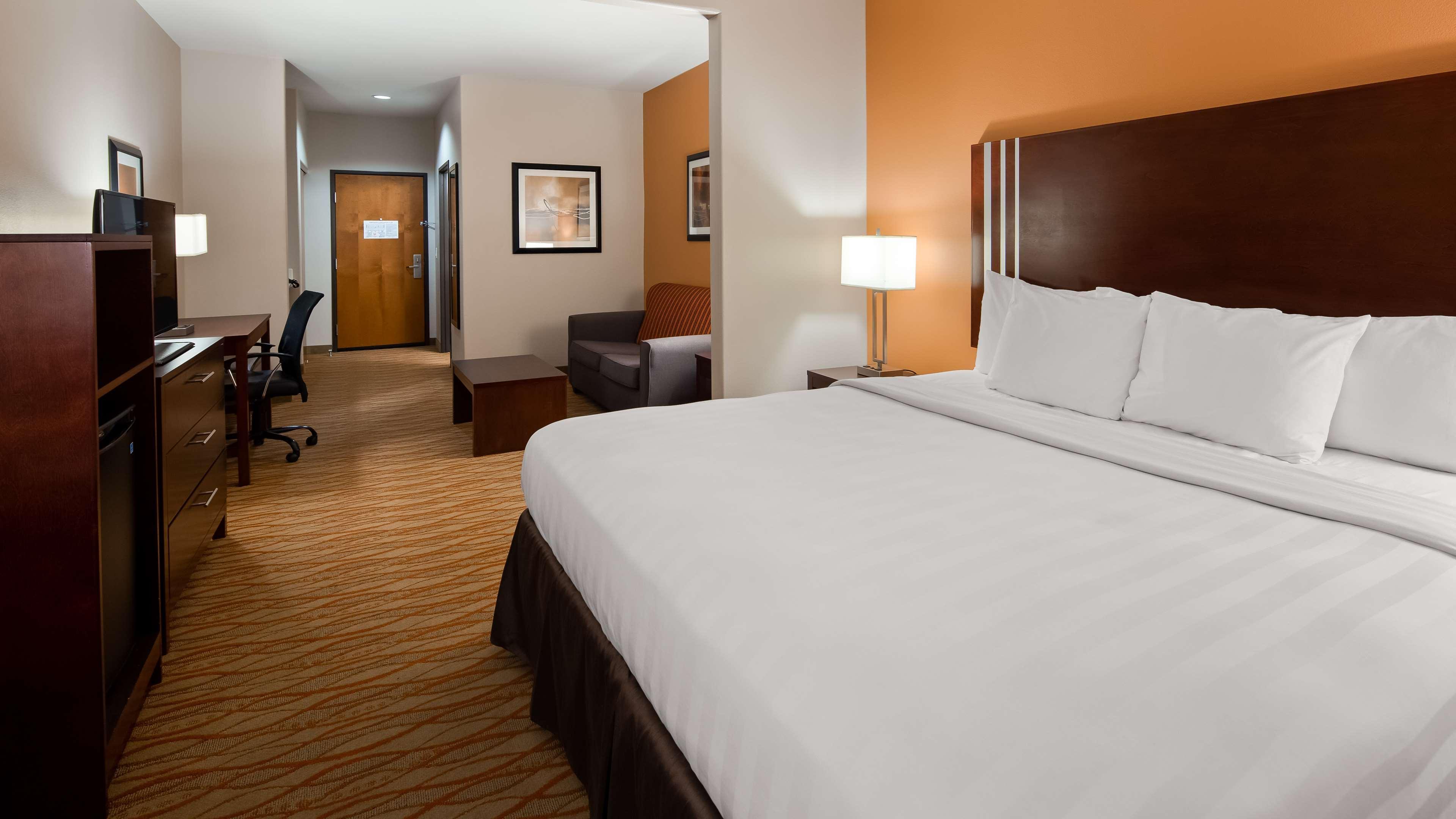 Best Western Plus Spring Inn & Suites Eksteriør bilde