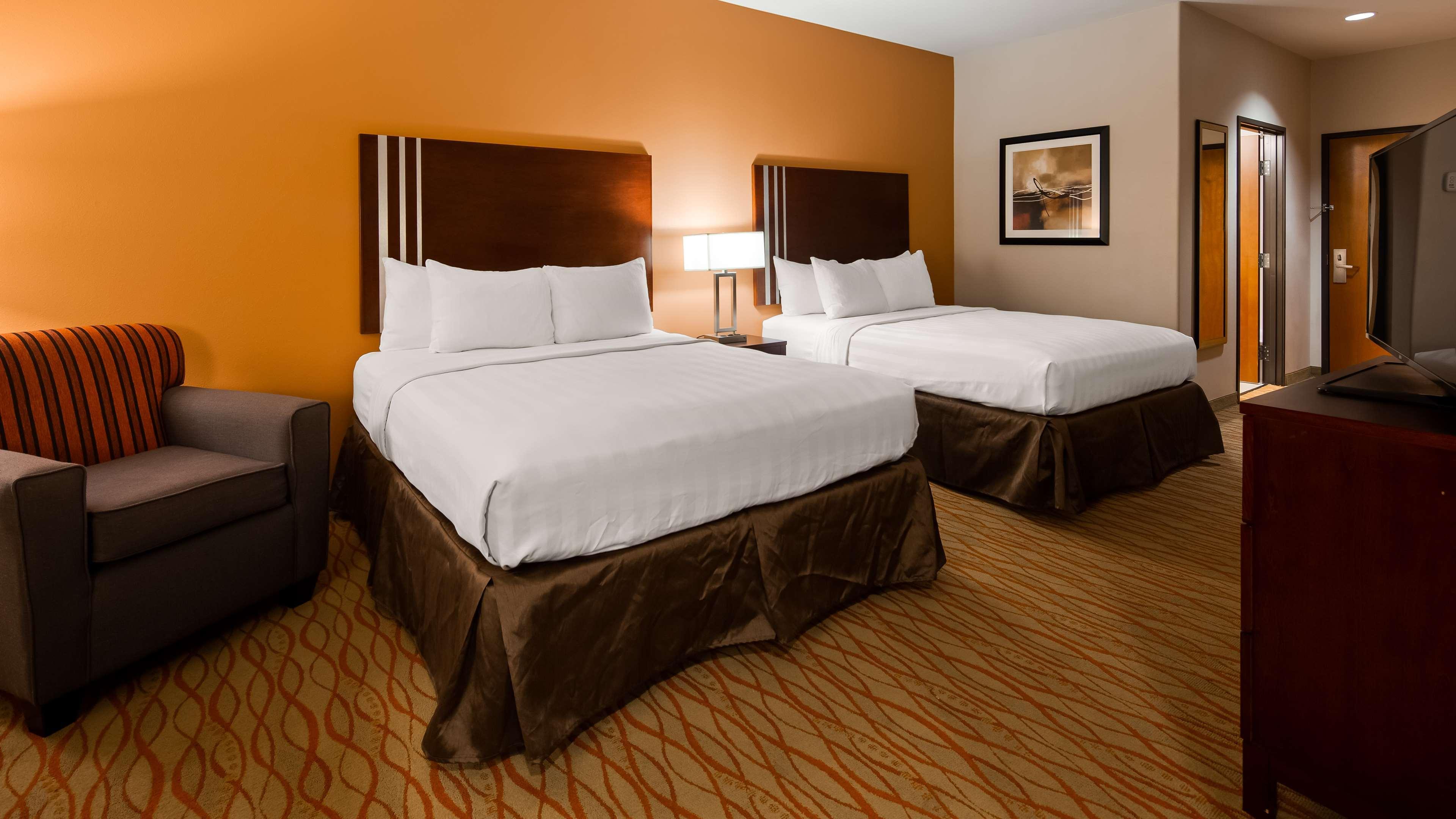 Best Western Plus Spring Inn & Suites Eksteriør bilde