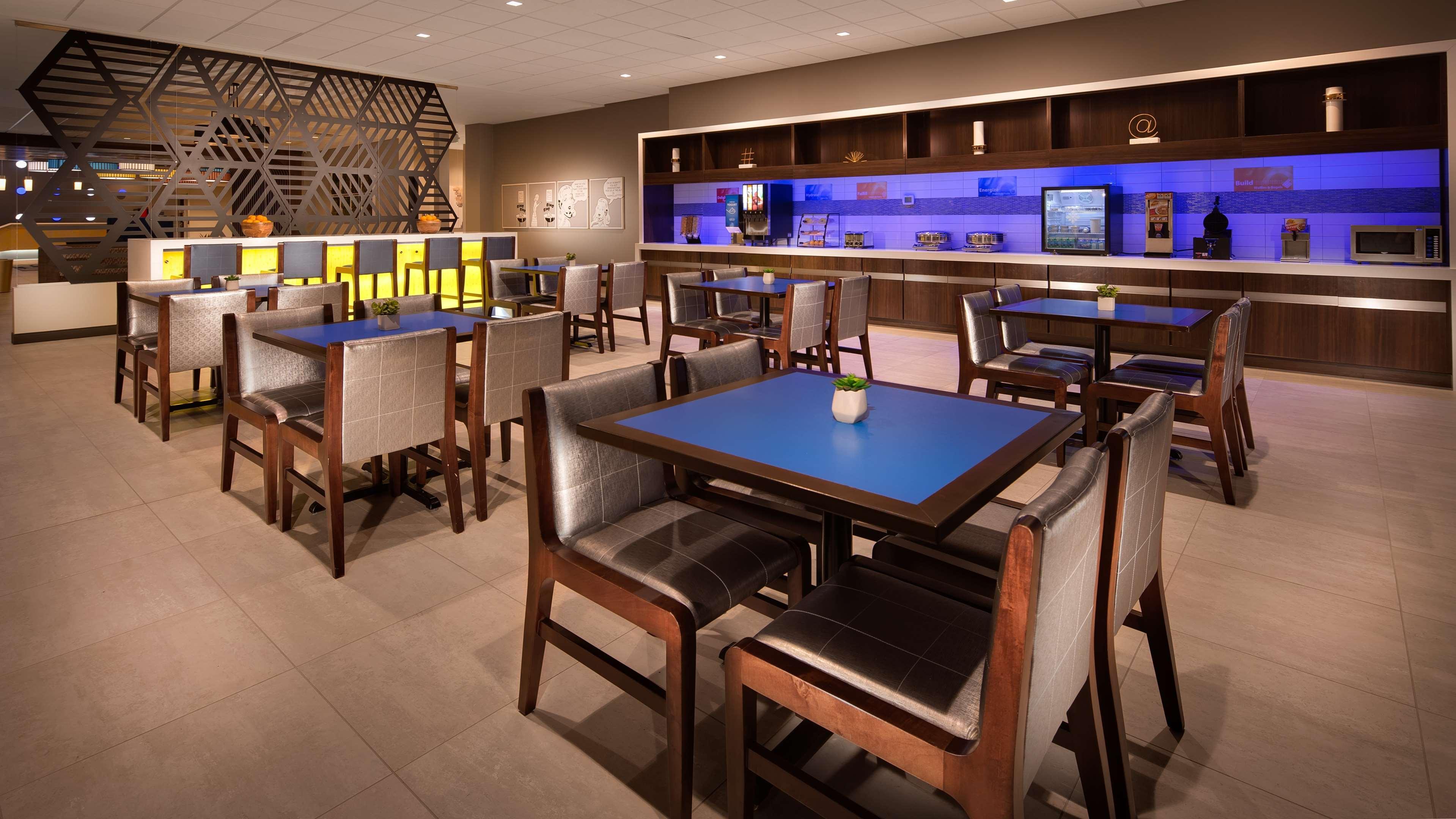 Best Western Plus Spring Inn & Suites Eksteriør bilde