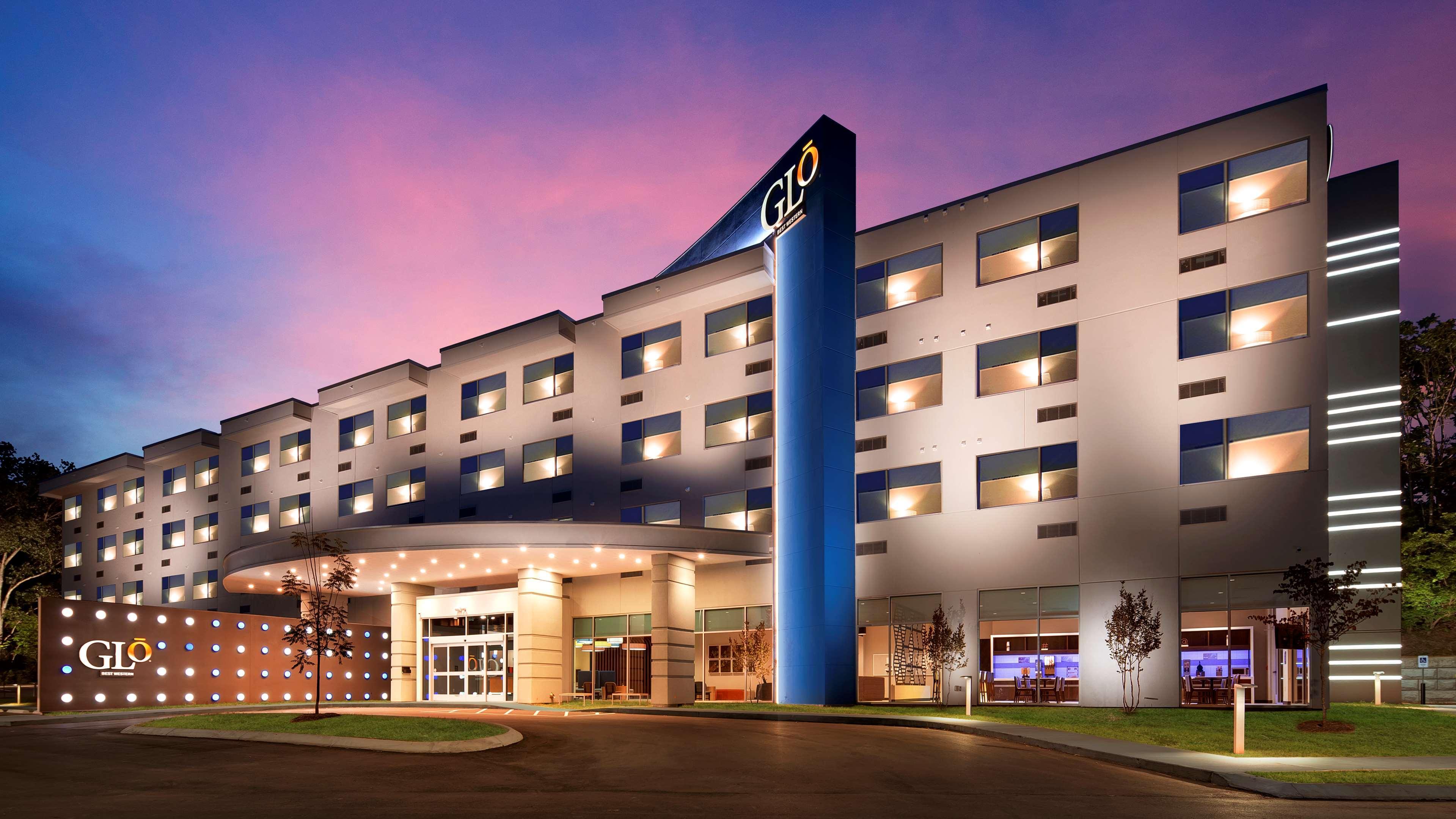 Best Western Plus Spring Inn & Suites Eksteriør bilde