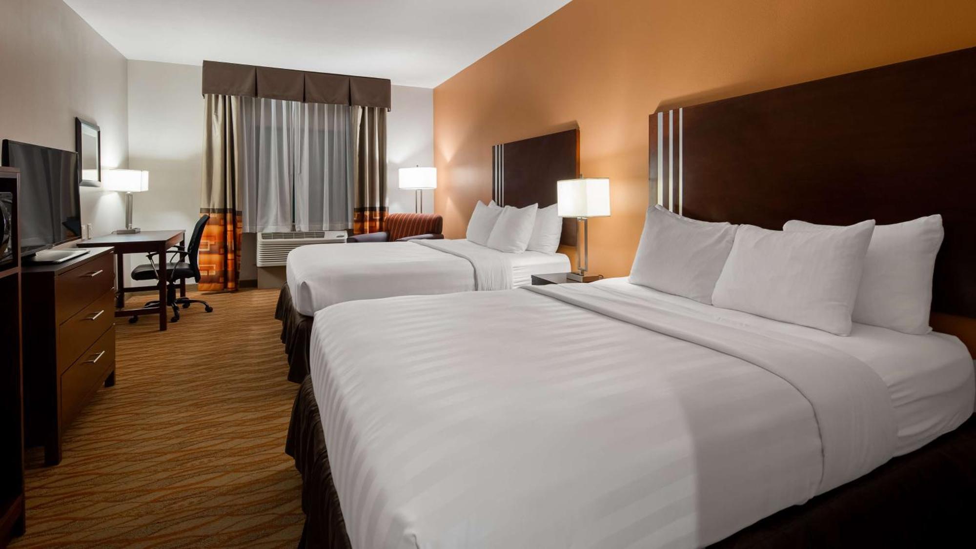 Best Western Plus Spring Inn & Suites Eksteriør bilde